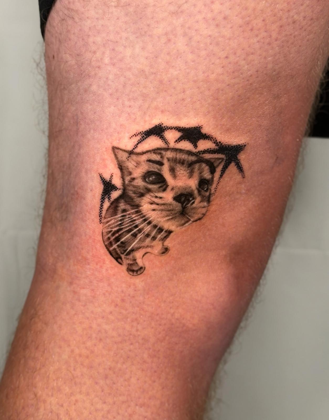 black and gray tattoo. fine line tattoo.